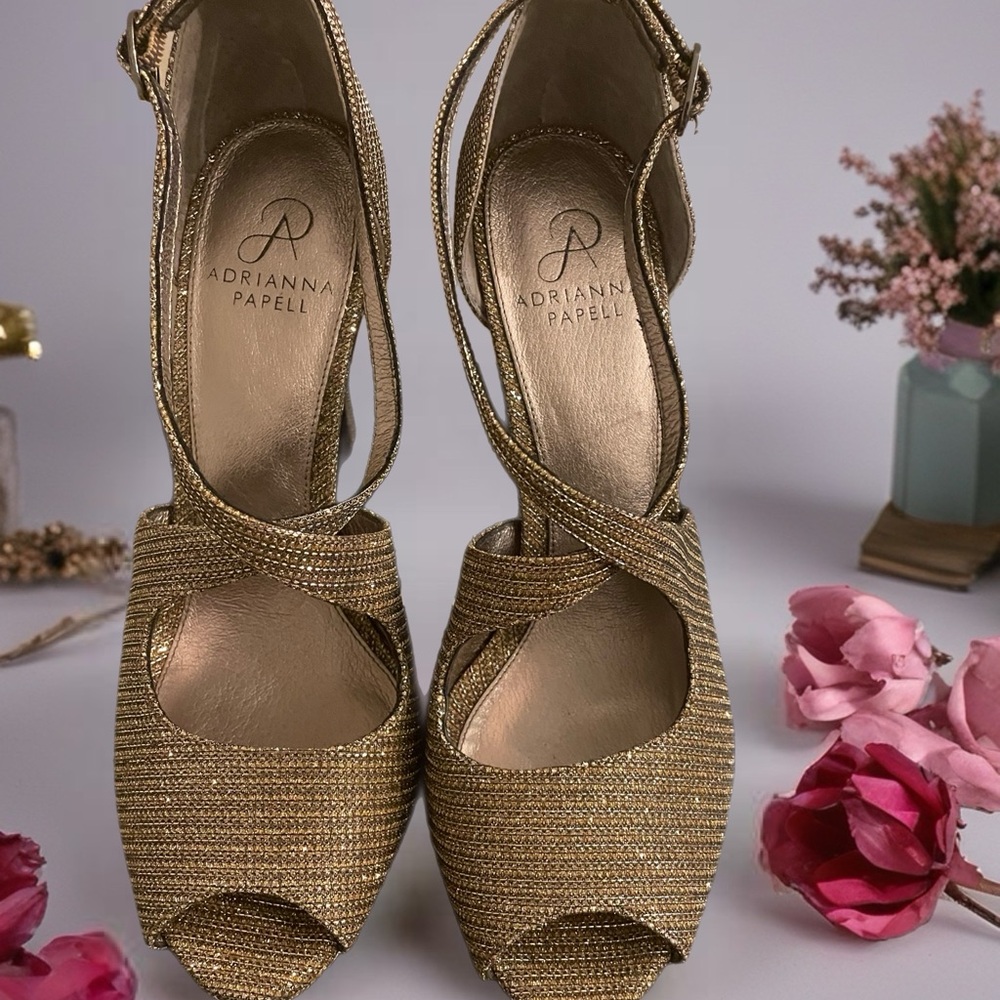 Adrianna Papell Gold Women's Heels